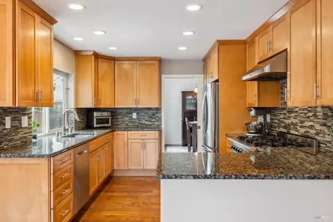 9558 Vancouver Ln, Windsor, CA 95492 photo 20