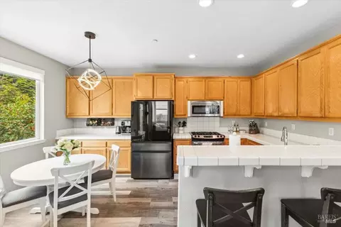 7985 Ferrari Way, Windsor, CA 95492 photo 10