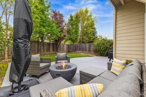 7985 Ferrari Way, Windsor, CA 95492 photo 25
