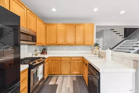 7985 Ferrari Way, Windsor, CA 95492 photo 12