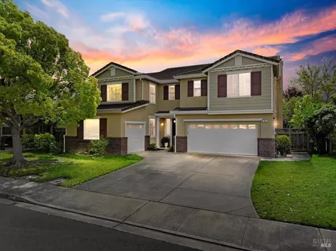11 Peacock Cir, American Canyon, CA 94503