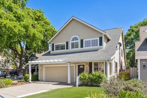 1142 Fryer Creek Dr, Sonoma, CA 95476