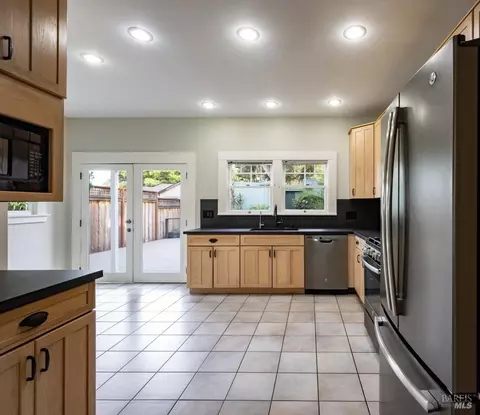 917 Florida St, Vallejo, CA 94590 photo 13