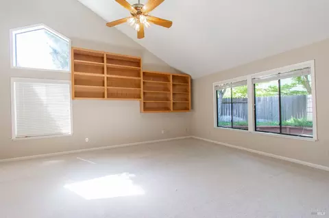 330 330a Holly Ct, Dixon, CA 95620 photo 14