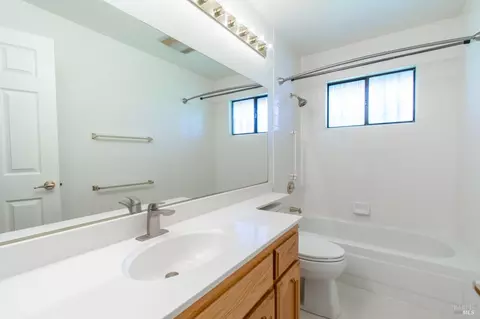 330 330a Holly Ct, Dixon, CA 95620 photo 35