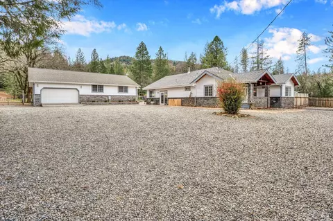 14452 Dry Creek Rd, Middletown, CA 95461