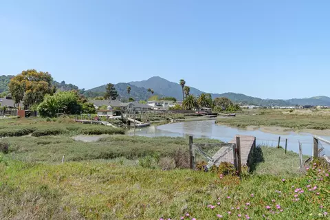 179 Golden Hind Psge, Corte Madera, CA 94925