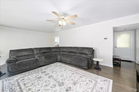 1301 James St, Fairfield, CA 94533 photo 5