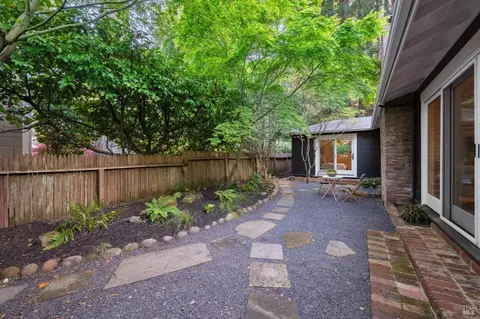 Exterior - 15 Glen Dr, Mill Valley, CA 94941 photo 14 of 16