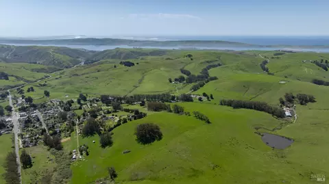 1400 Dillon Beach Rd, Tomales, CA 94971 photo 9