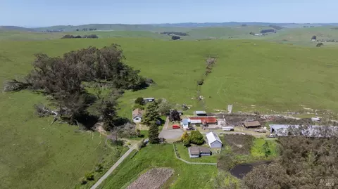 1400 Dillon Beach Rd, Tomales, CA 94971 photo 22