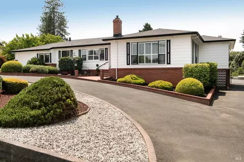 622 Sparkes Rd, Sebastopol, CA 95472