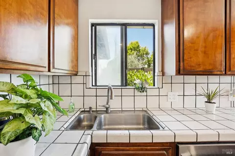 270 Ebbetts Pass, Vallejo, CA 94589 photo 20
