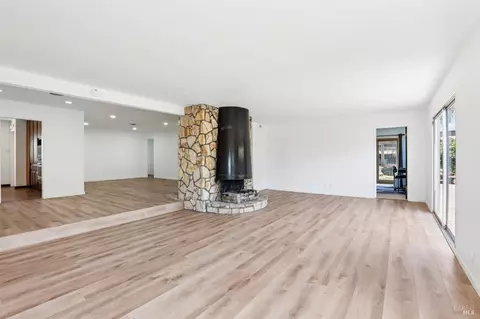 270 Ebbetts Pass, Vallejo, CA 94589 photo 13