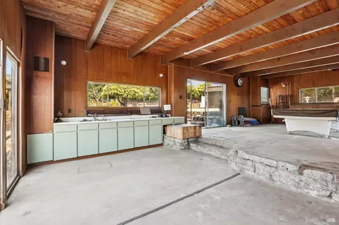 270 Ebbetts Pass, Vallejo, CA 94589 photo 47