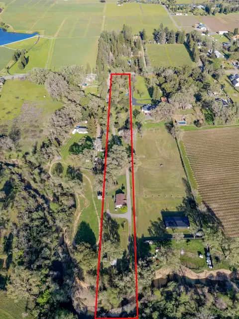 10580 East Rd, Redwood Valley, CA 95470