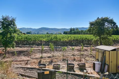 514 Cherry Ln, Napa, CA 94558 photo 61