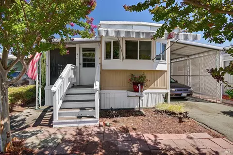 514 Cherry Ln, Napa, CA 94558