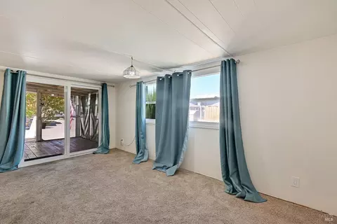 514 Cherry Ln, Napa, CA 94558 photo 9