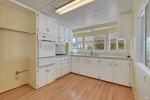 514 Cherry Ln, Napa, CA 94558 photo 15