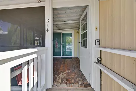 514 Cherry Ln, Napa, CA 94558 photo 5