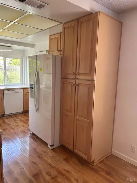 662 Berkeley Way, Fairfield, CA 94533 photo 6