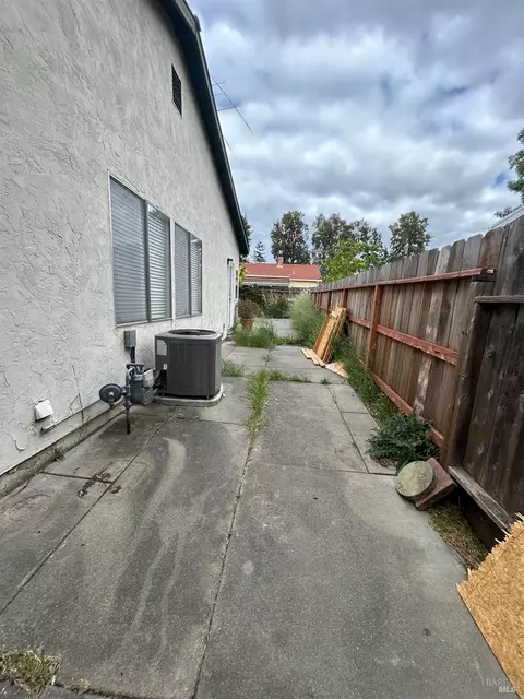 662 Berkeley Way, Fairfield, CA 94533 photo 31
