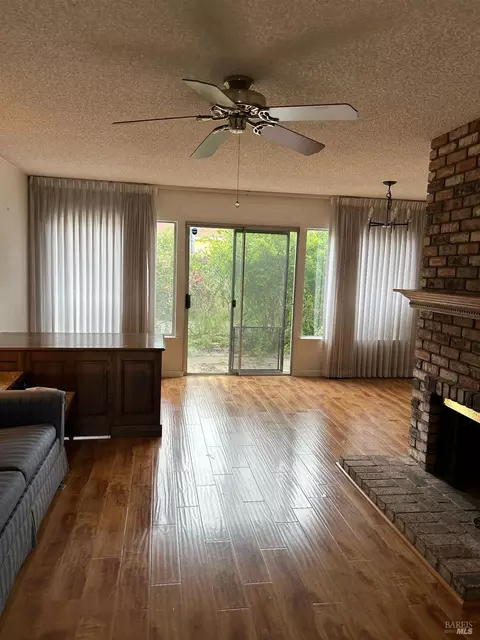 662 Berkeley Way, Fairfield, CA 94533 photo 3