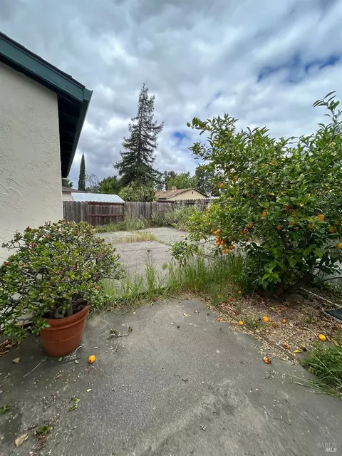 662 Berkeley Way, Fairfield, CA 94533 photo 28