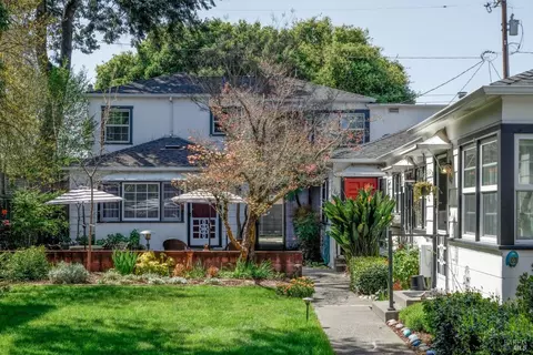 615-623 Mcdonald Ave, Santa Rosa, CA 95404