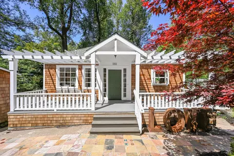 354 Forrest Ave, Fairfax, CA 94930