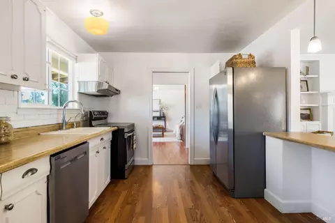 63 Queens Ln, Petaluma, CA 94952 photo 12