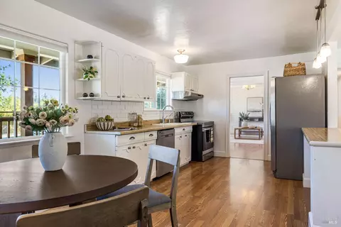 63 Queens Ln, Petaluma, CA 94952 photo 11