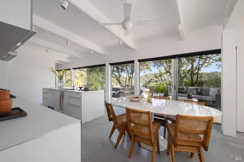 Dining - 7 Sarah Dr, Mill Valley, CA 94941 photo 1 of 3