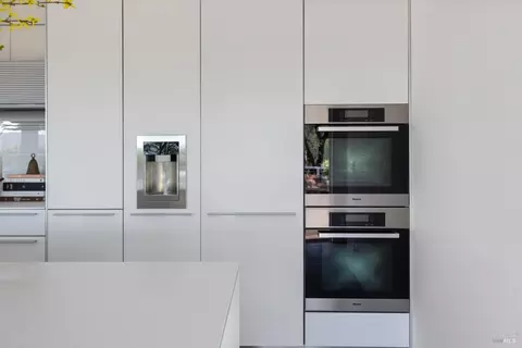 Kitchen - 7 Sarah Dr, Mill Valley, CA 94941 photo 2 of 4
