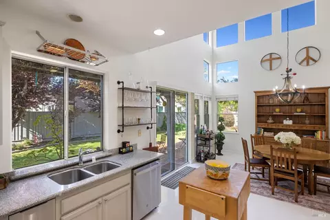 Kitchen - 2 Chesapeake Ct, Napa, CA 94559 photo 5 of 5