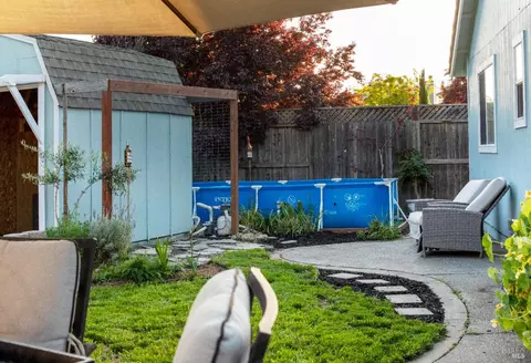 406 Quince St, Windsor, CA 95492 photo 22
