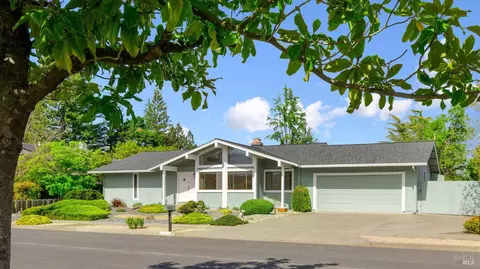 4032 Wisteria Way, Napa, CA 94558