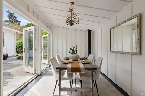 Dining - 17 Webster St, Petaluma, CA 94952 photo 2 of 5