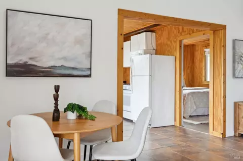 Dining - 17 Webster St, Petaluma, CA 94952 photo 5 of 5