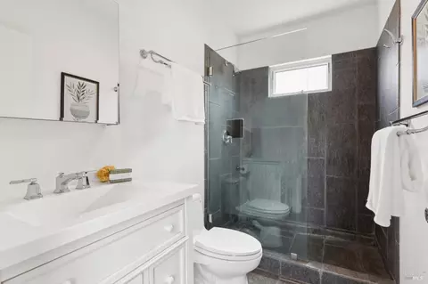 Bath - 17 Webster St, Petaluma, CA 94952 photo 1 of 4