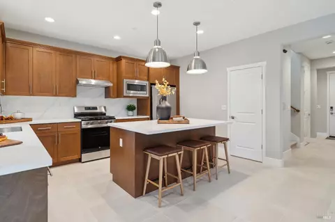 262 Echols Dr, Martinez, CA 94553 photo 8