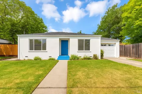 741 Sheridan Dr, Santa Rosa, CA 95405