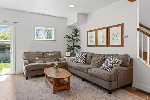 1207 W Clay St, Ukiah, CA 95482 photo 9