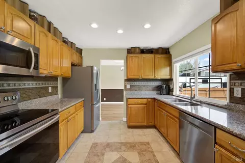 340 Rockhurst Ct, Fairfield, CA 94533 photo 15