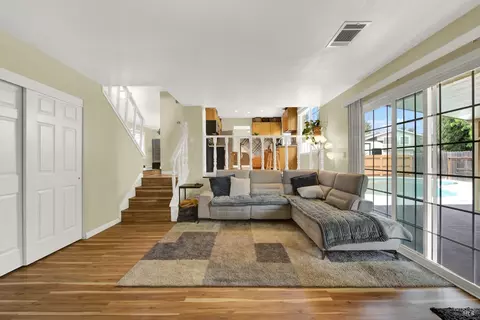 340 Rockhurst Ct, Fairfield, CA 94533 photo 22
