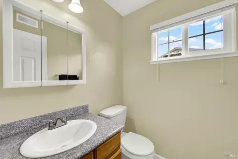 340 Rockhurst Ct, Fairfield, CA 94533 photo 25