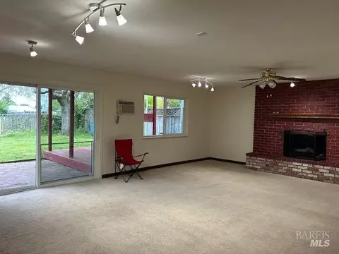 1326 Elliott Dr, Vallejo, CA 94589 photo 11