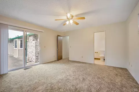 Bedroom - 6114 Wright Way, Windsor, CA 95492 photo 2 of 7
