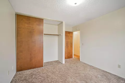 Bedroom - 6114 Wright Way, Windsor, CA 95492 photo 7 of 7